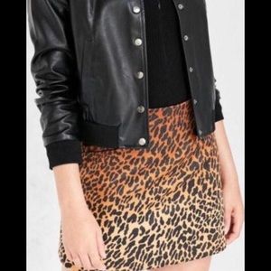 ecote ombre leopard print mini skirt zip up size 4
